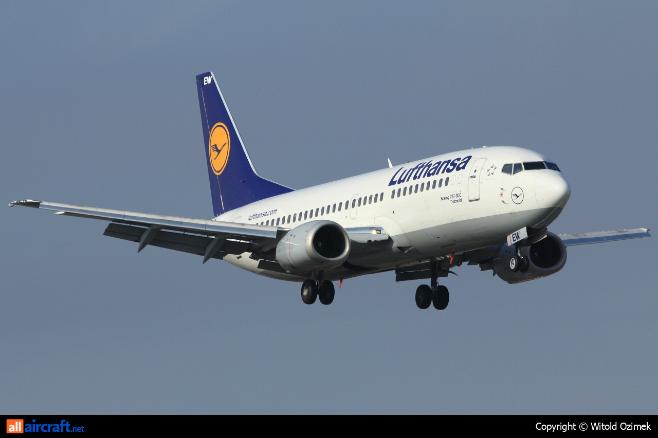 D-ABEW · Boeing 737-330 · (WAW / EPWA)