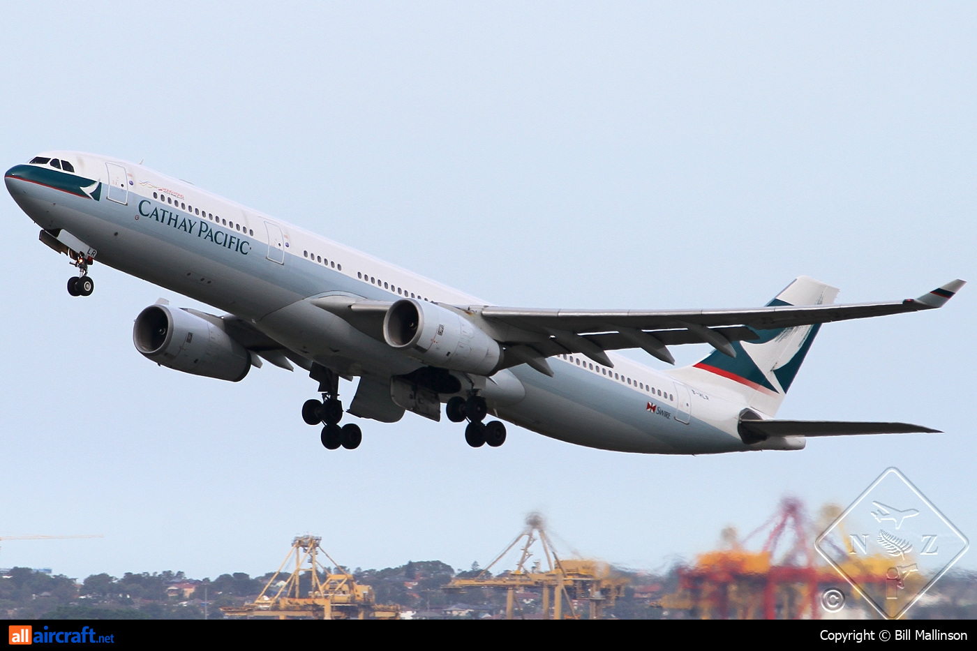 B-HLR · Airbus A330-343 · (SYD / YSSY)
