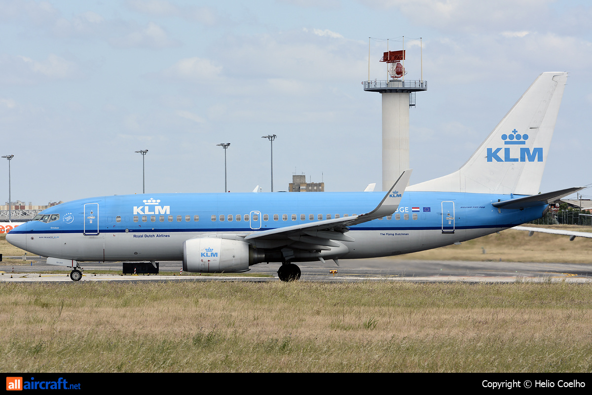 PH-BGE · Boeing 737-7K2(WL) · (LIS / LPPT)