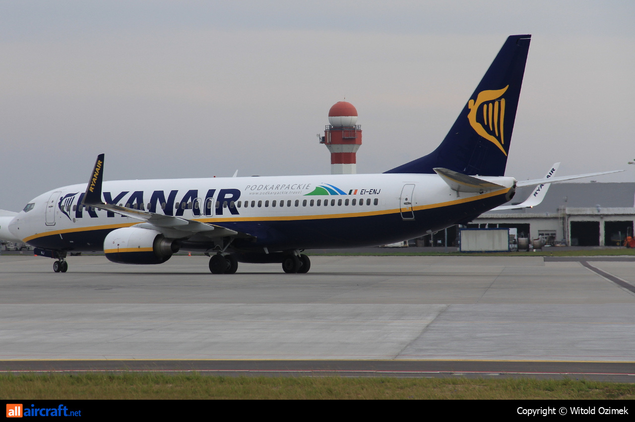 EI-ENJ · Boeing 737-8AS(WL) · (RZE / EPRZ)