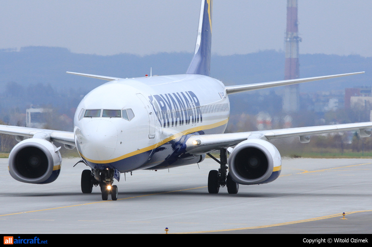 EI-EBD · Boeing 737-8AS(WL) · (RZE / EPRZ)