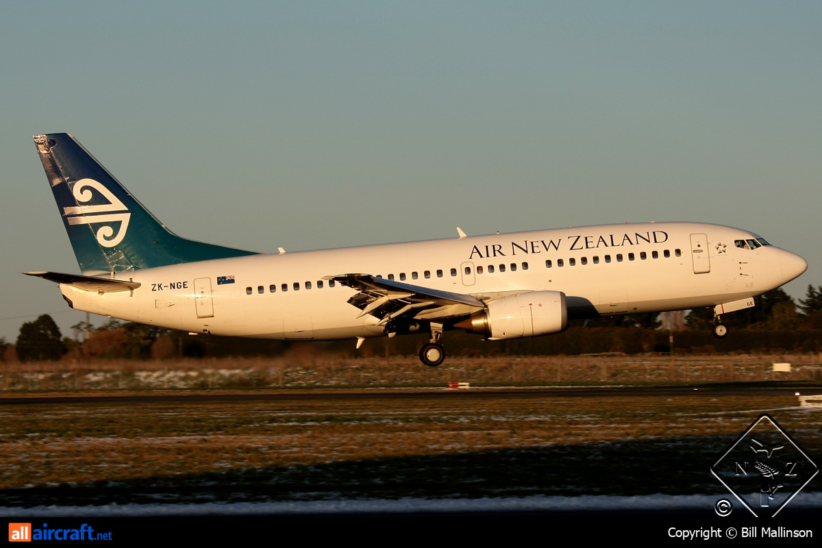 ZK-NGE · Boeing 737-3U3 · (CHC / NZCH)