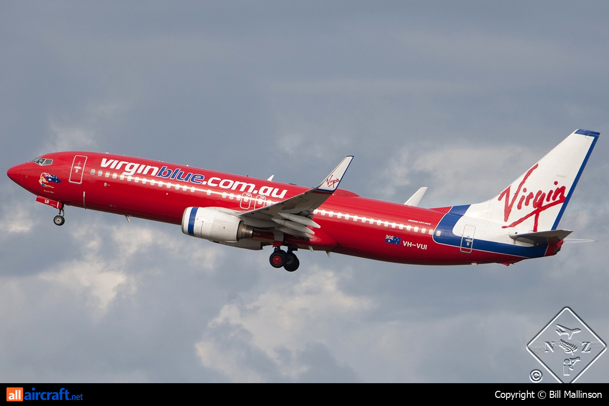 VH-VUI · Boeing 737-8FE(WL) · (SYD / YSSY)