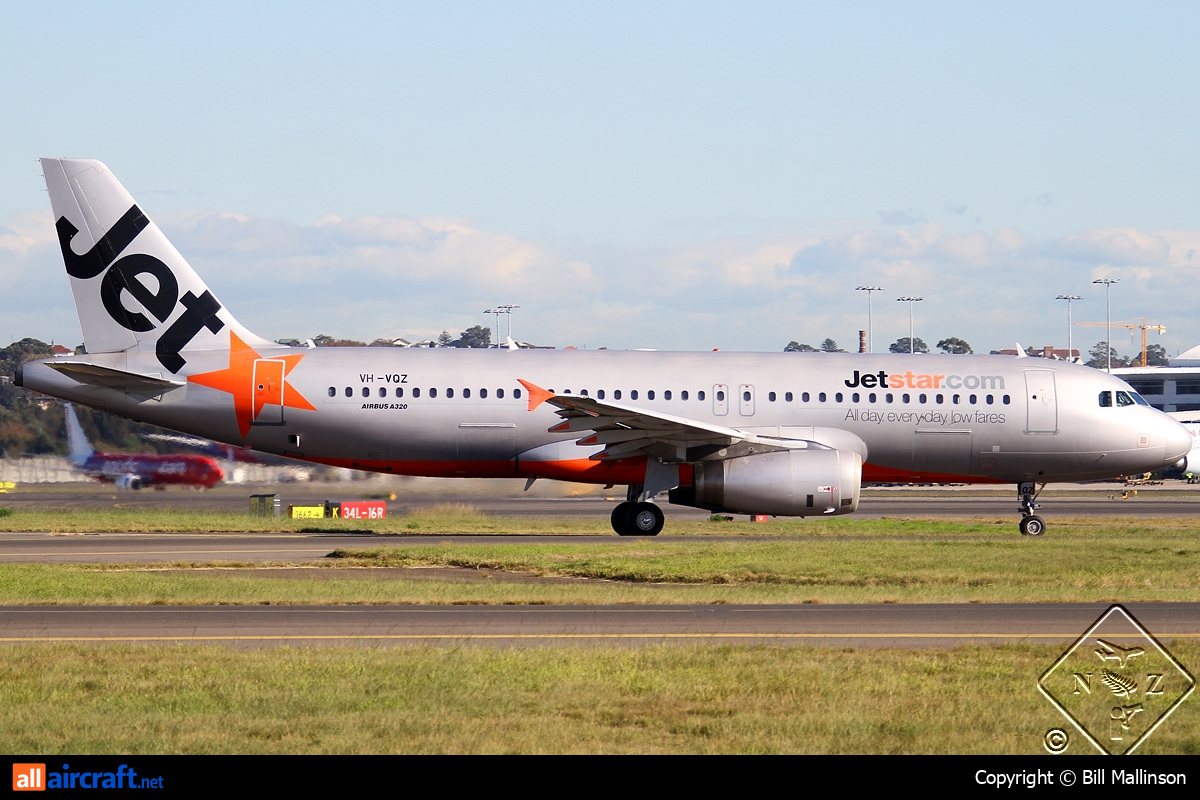 VH-VQZ · Airbus A320-232 · (SYD / YSSY)