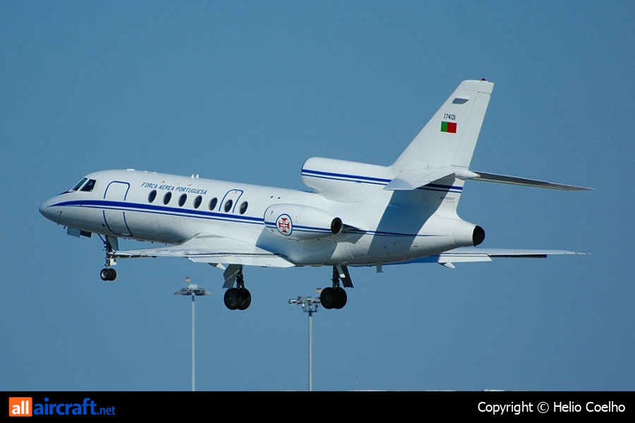 17401 · Dassault Falcon 50 · (LIS / LPPT)