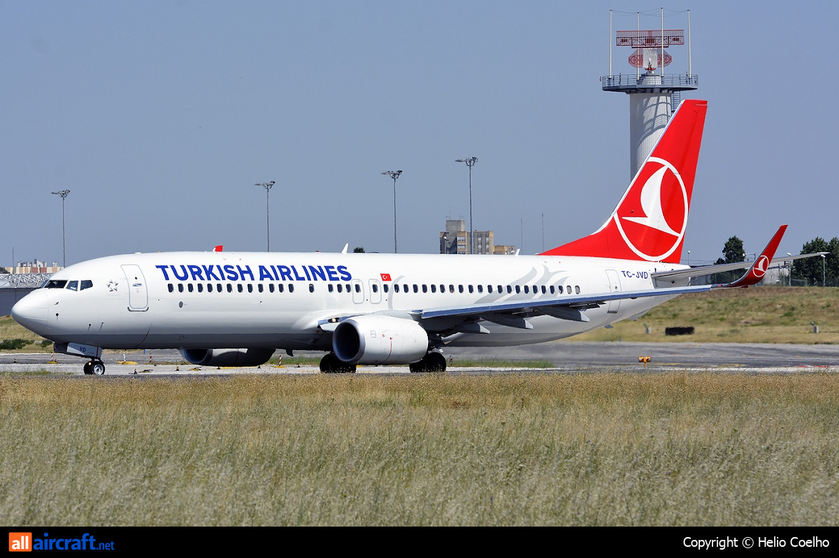 TC-JVD · Boeing 737-8F2(WL) · (LIS / LPPT)