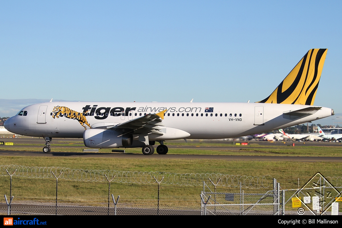 VH-VNO · Airbus A320-232 · (SYD / YSSY)