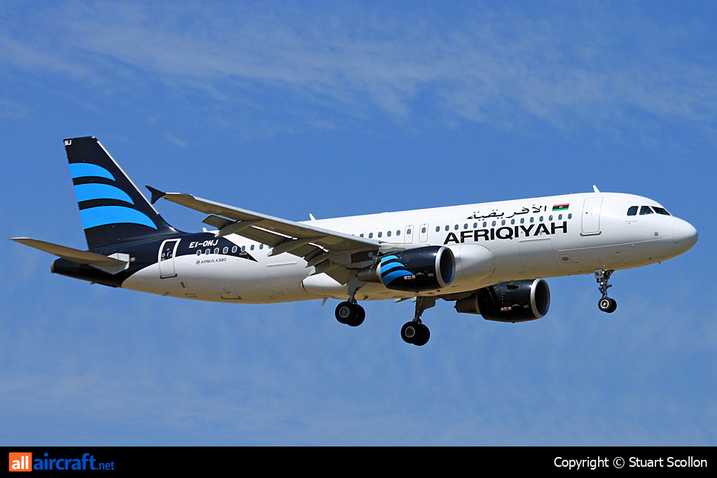 EI-ONJ · Airbus A320-214 · (LGW / EGKK)
