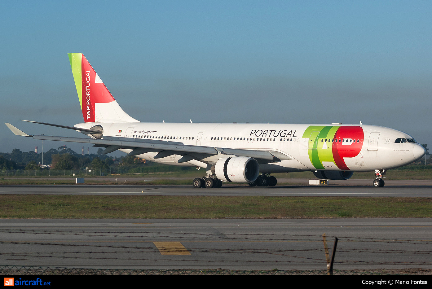 CS-TOE · Airbus A330-223 · (OPO / LPPR)