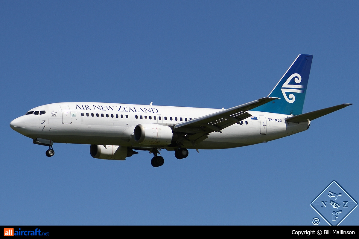 ZK-NGD · Boeing 737-3U3 · (CHC / NZCH)