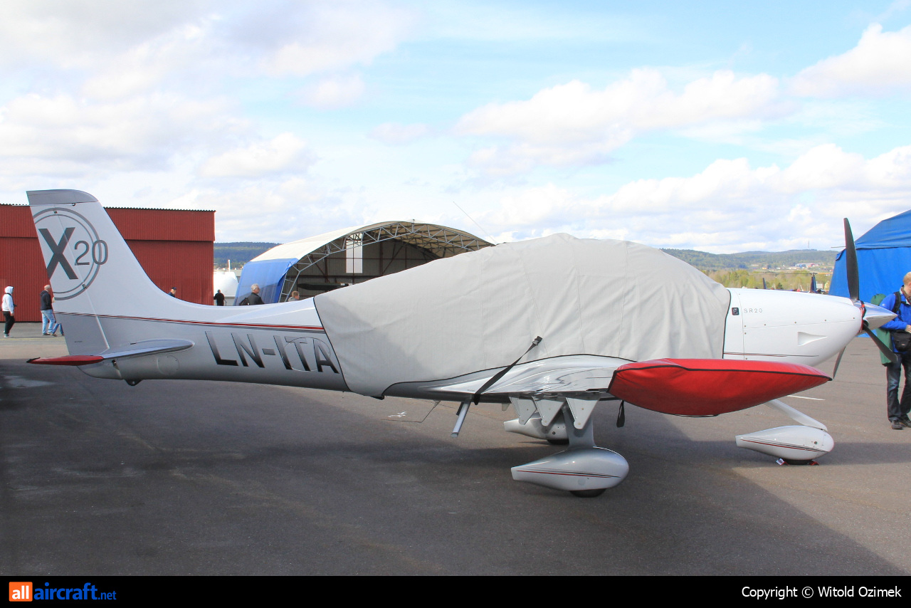 LN-ITA · Cirrus SR20 · (ENKJ)