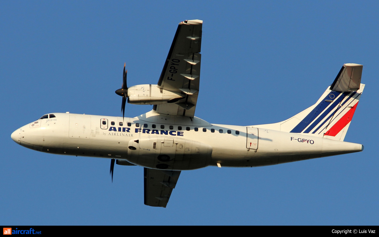 F-GPYO · ATR-42-500 · (LYS / LFLL)