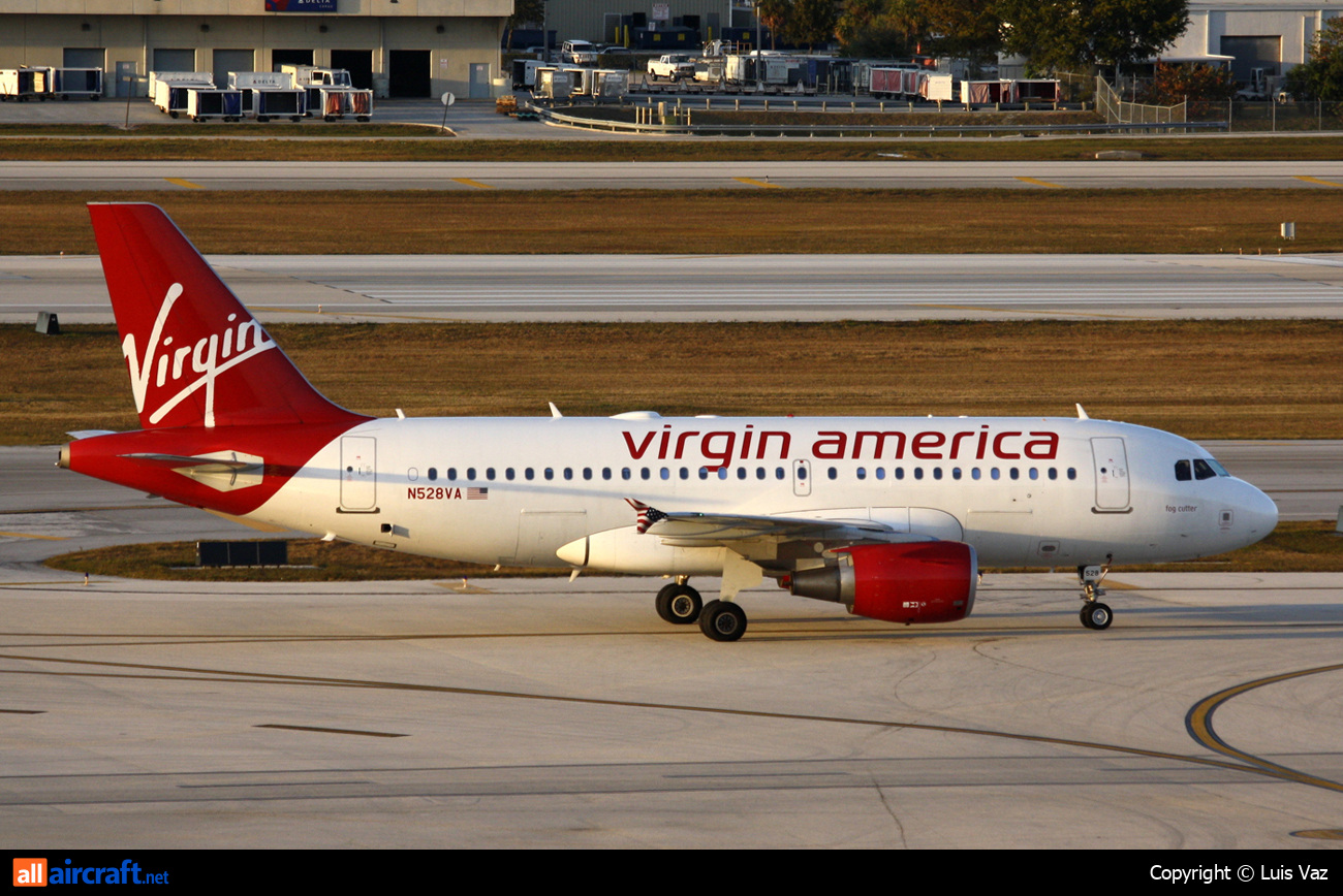 N528VA · Airbus A319-112 · (FLL / KFLL)