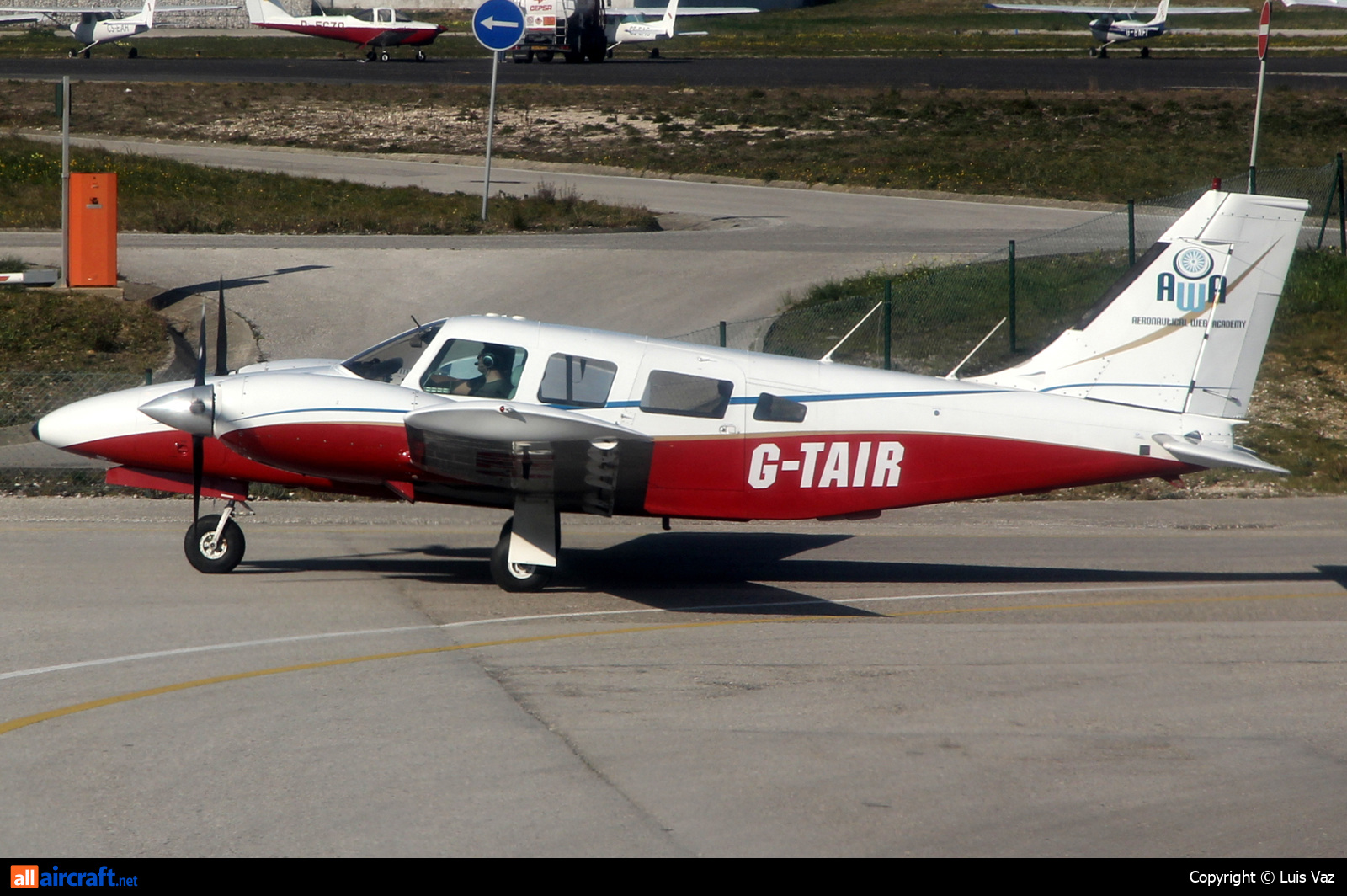G-TAIR · Piper PA-34-200T Seneca II · (LPCS)