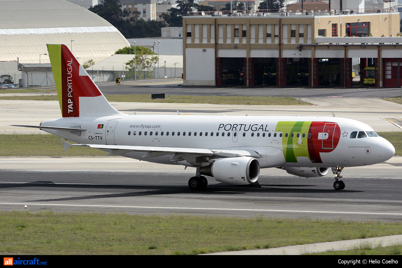 CS-TTV · Airbus A319-112 · (LIS / LPPT)