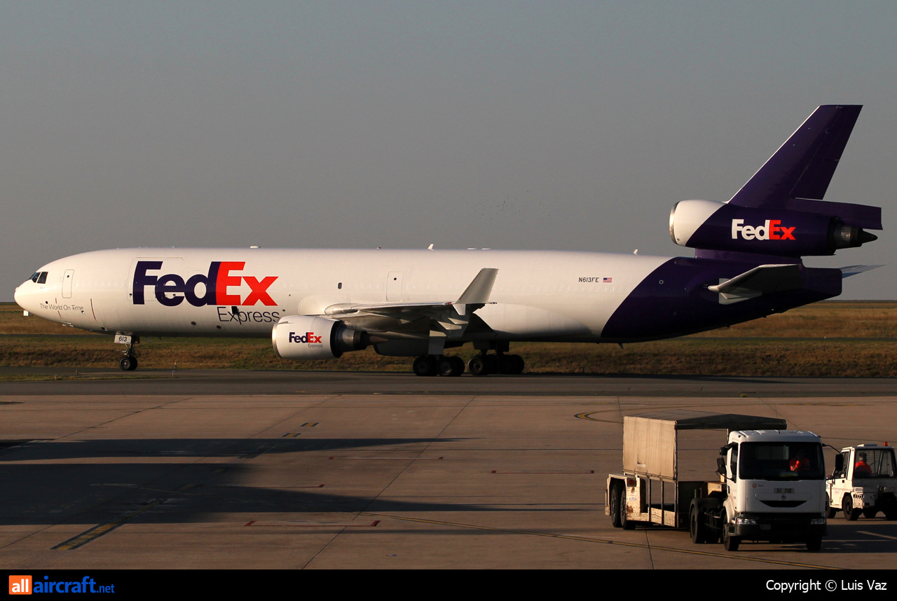 N613FE · McDonnell Douglas MD-11(F) · (CDG / LFPG)