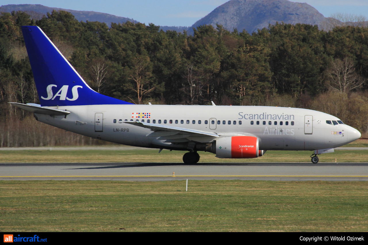 LN-RPB · Boeing 737-683 · (SVG / ENZV)