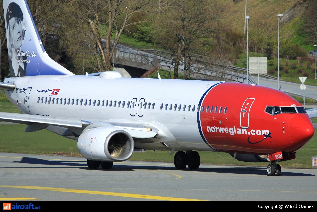 LN-NOM · Boeing 737-86N(WL) · (SVG / ENZV)
