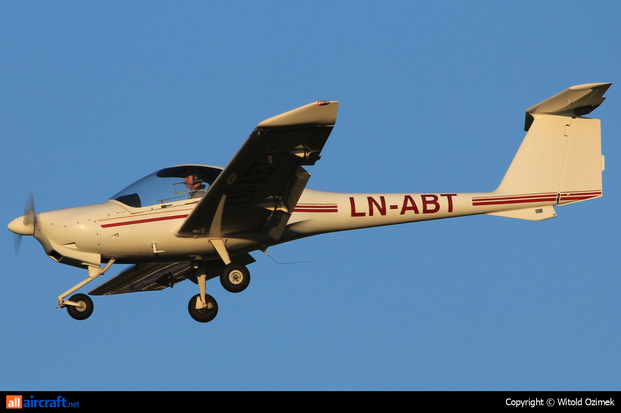 LN-ABT · Diamond DA-20-A1 Katana · (SVG / ENZV)