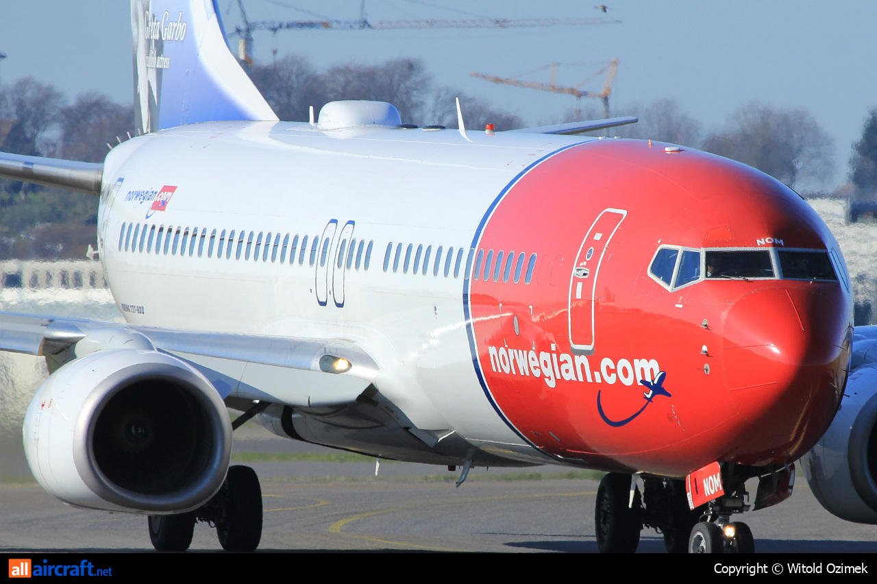 LN-NOM · Boeing 737-86N(WL) · (SVG / ENZV)