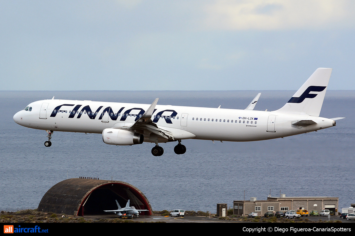 OH-LZK · Airbus A321-231 · (LPA / GCLP)