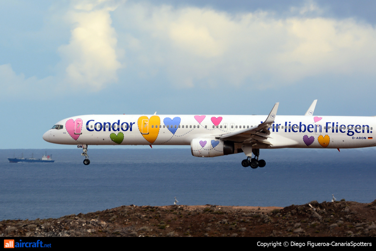 D-ABON · Boeing 757-330 · (LPA / GCLP)