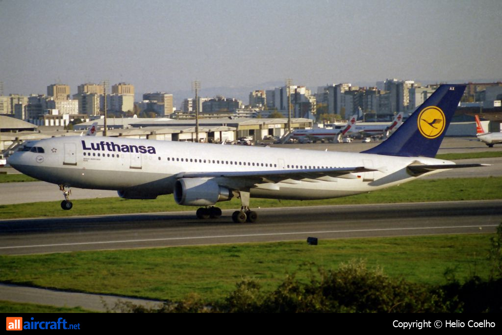 D-AIAX · Airbus A300B4-605R · (LIS / LPPT)