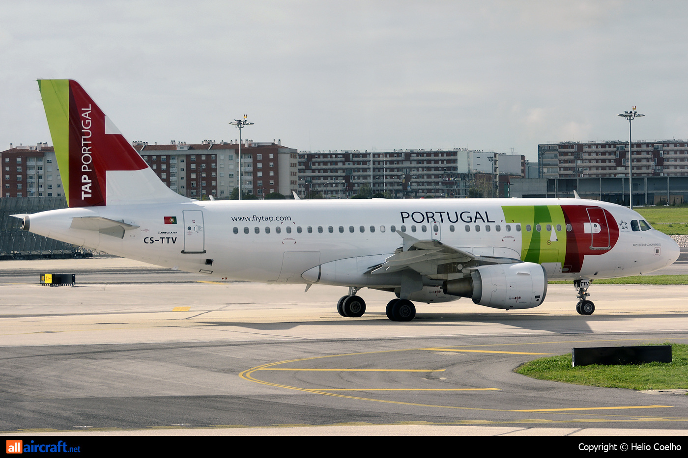 CS-TTV · Airbus A319-112 · (LIS / LPPT)