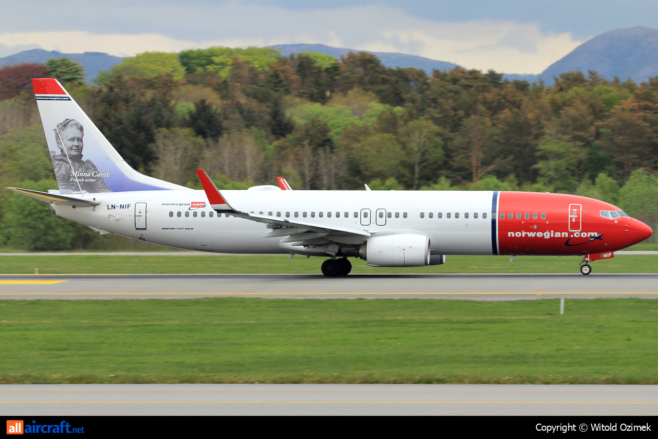 LN-NIF · Boeing 737-8JP(WL) · (SVG / ENZV)