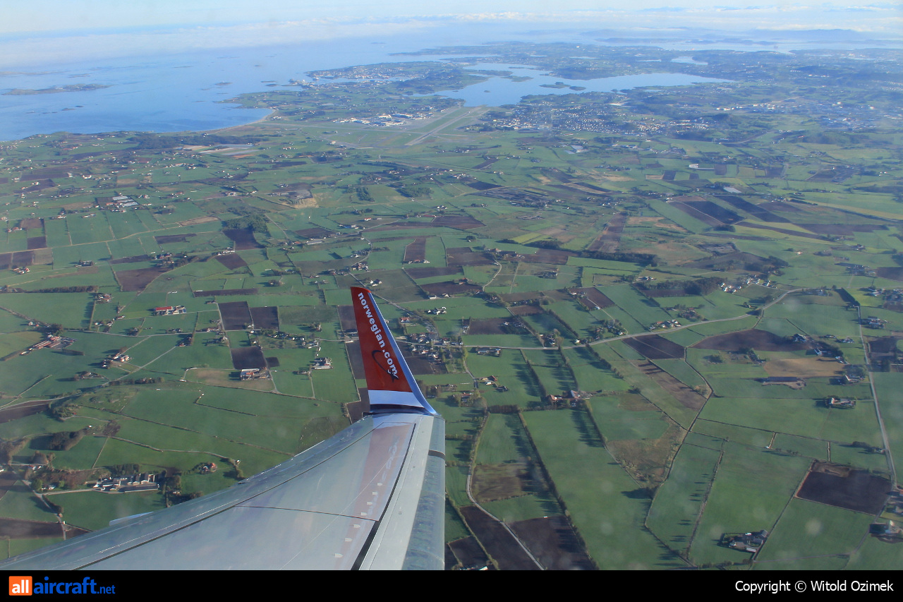 LN-NIF · Boeing 737-8JP(WL) · -