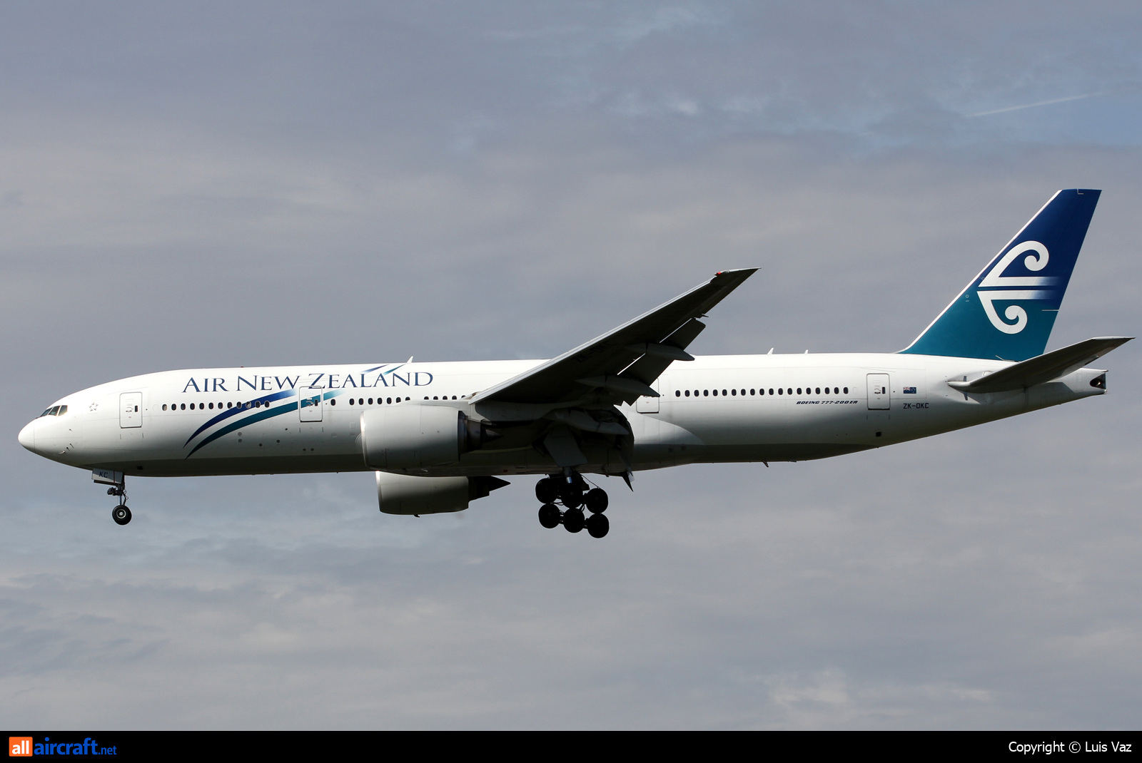 ZK-OKC · Boeing 777-219/ER · (LHR / EGLL)