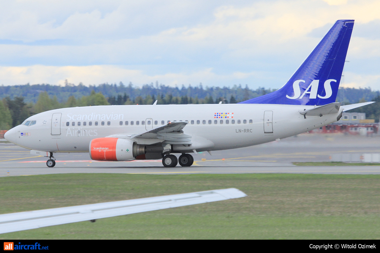 LN-RRC · Boeing 737-683 · (OSL / ENGM)
