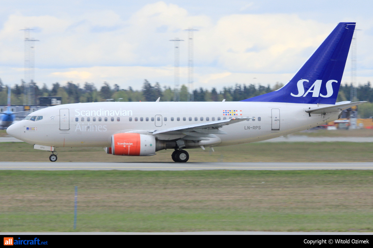 LN-RPS · Boeing 737-683 · (OSL / ENGM)