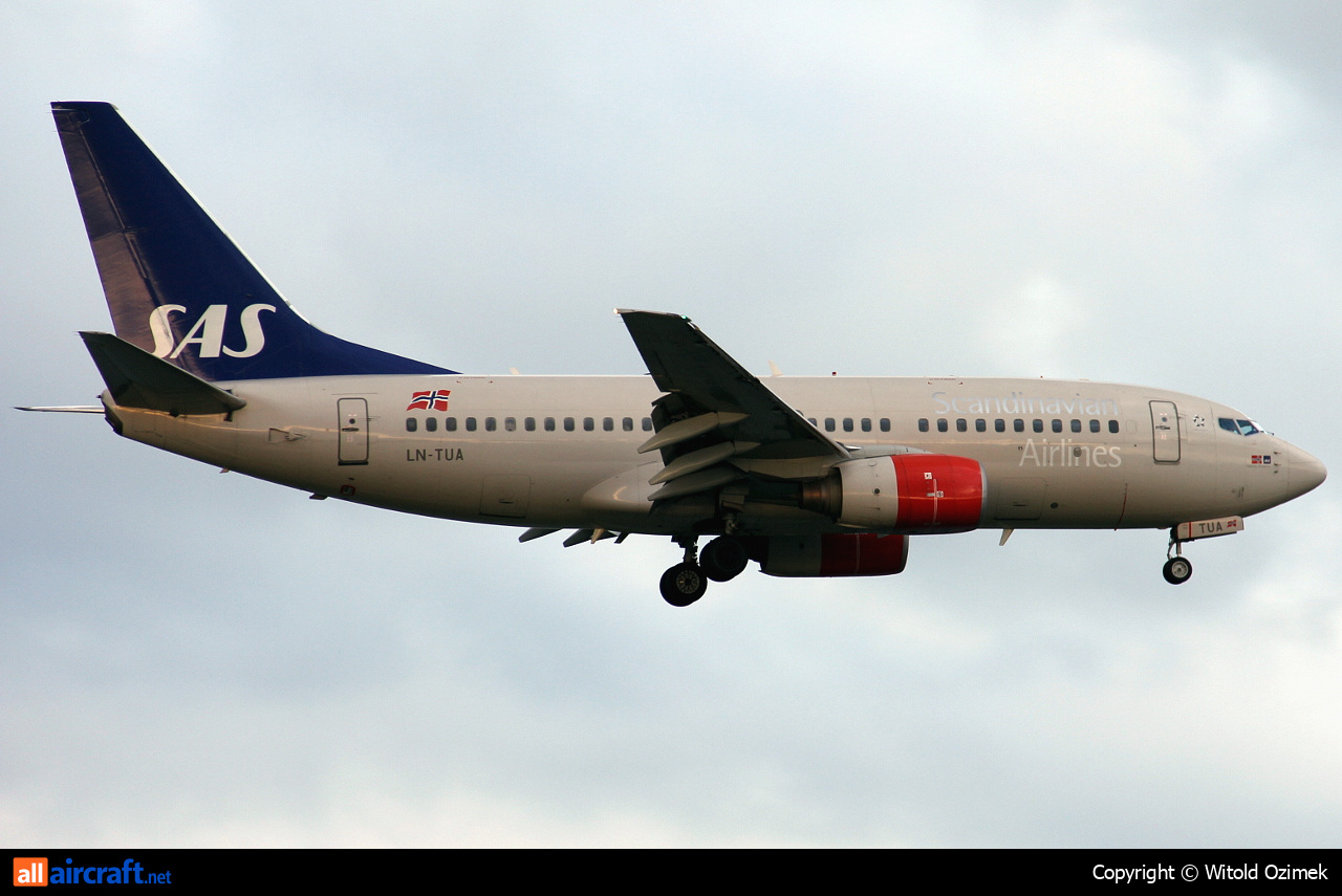 LN-TUA · Boeing 737-705 · (SVG / ENZV)