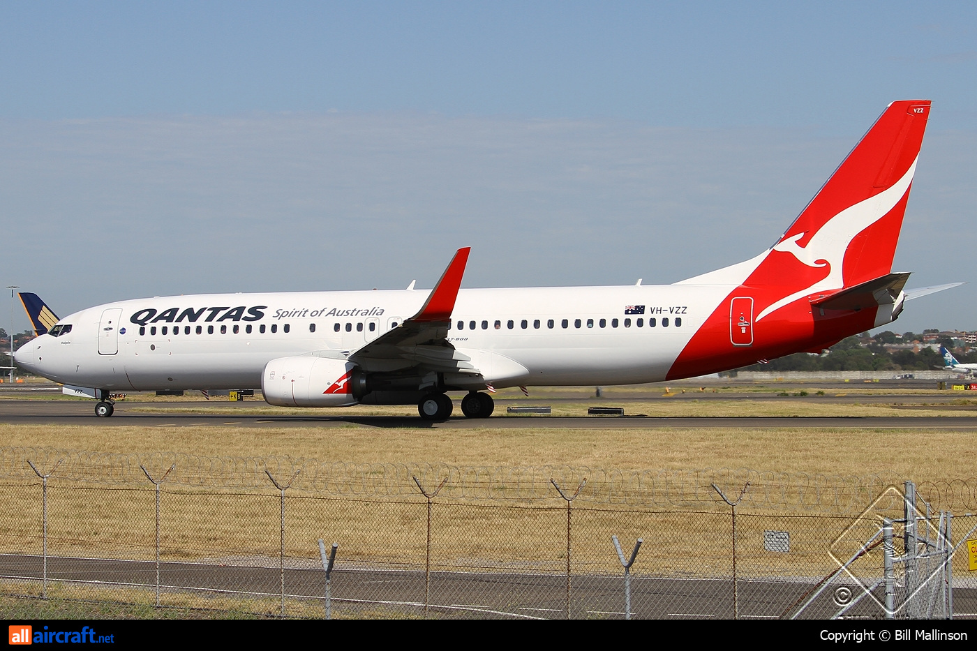 VH-VZZ · Boeing 737-838(WL) · (SYD / YSSY)
