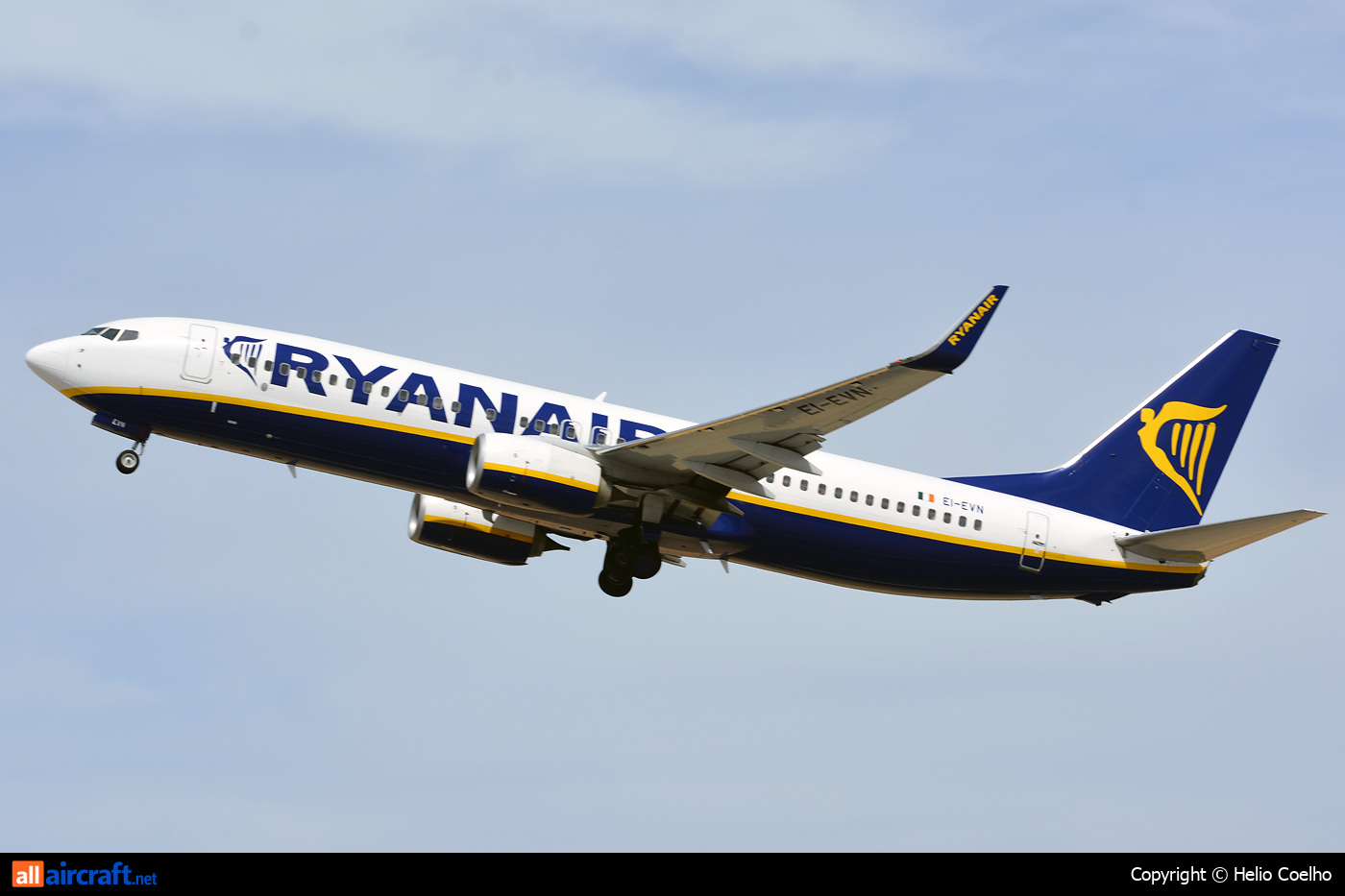 EI-EVN · Boeing 737-8AS(WL) · (FAO / LPFR)