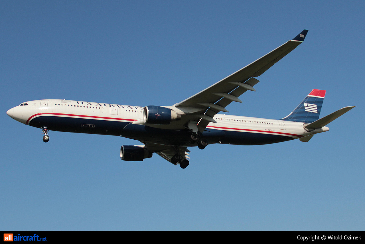 N274AY · Airbus A330-323 · (FCO / LIRF)