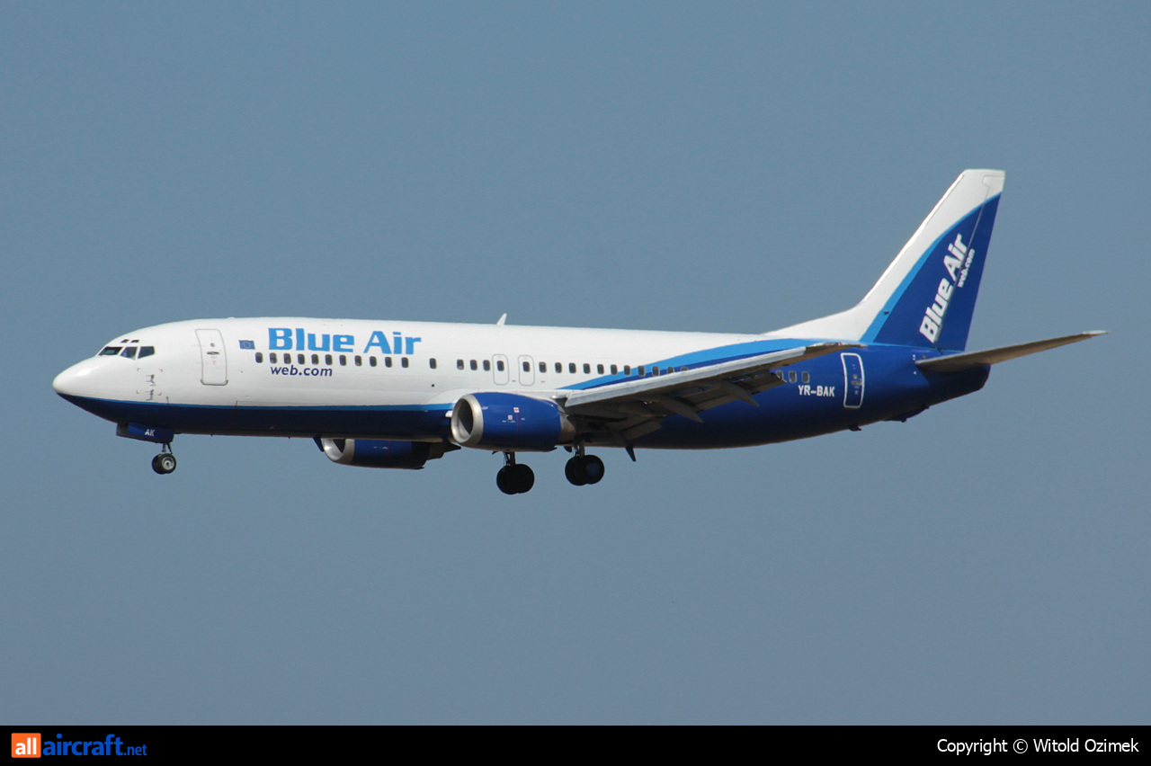 YR-BAK · Boeing 737-430 · (FCO / LIRF)