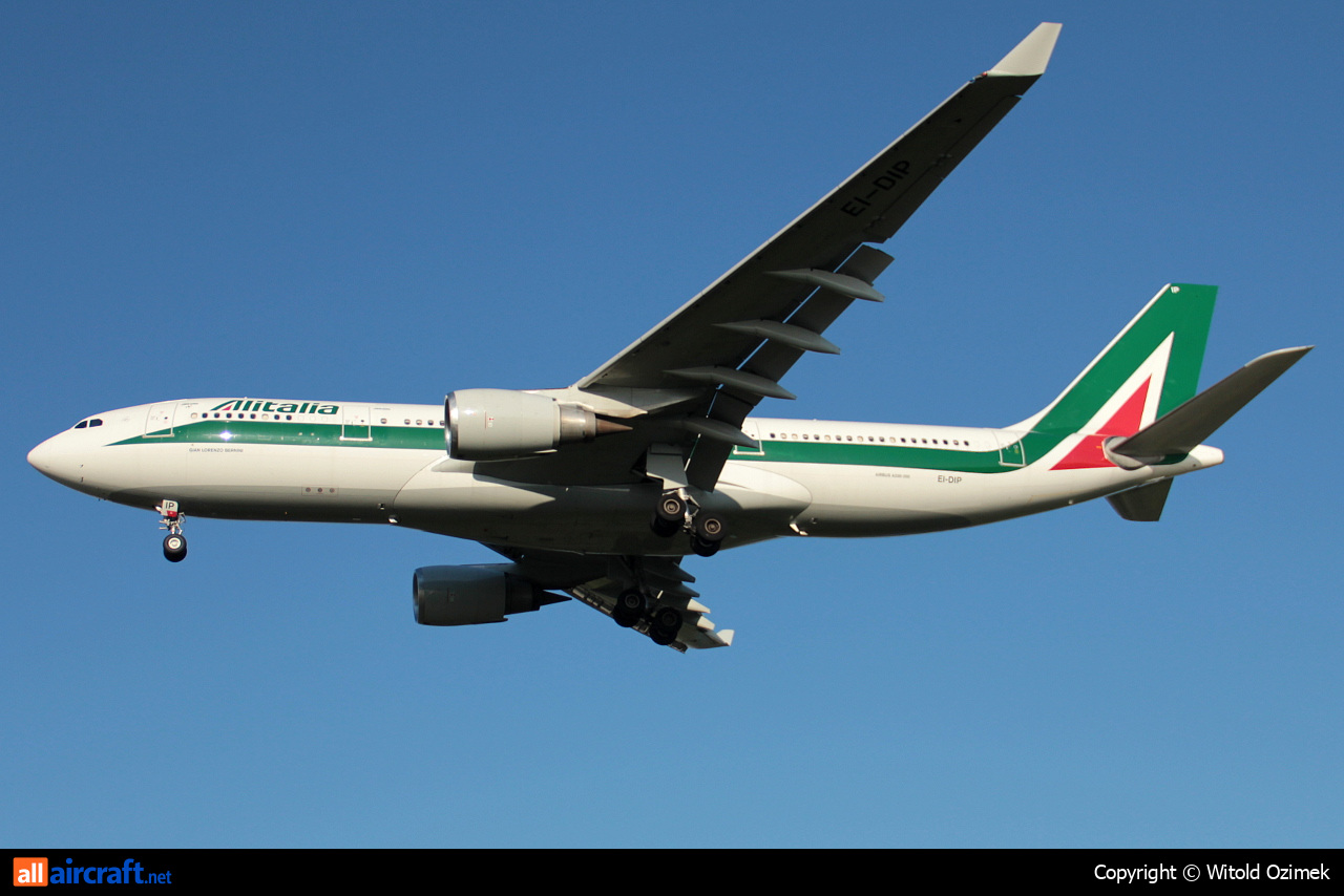 EI-DIP · Airbus A330-202 · (FCO / LIRF)