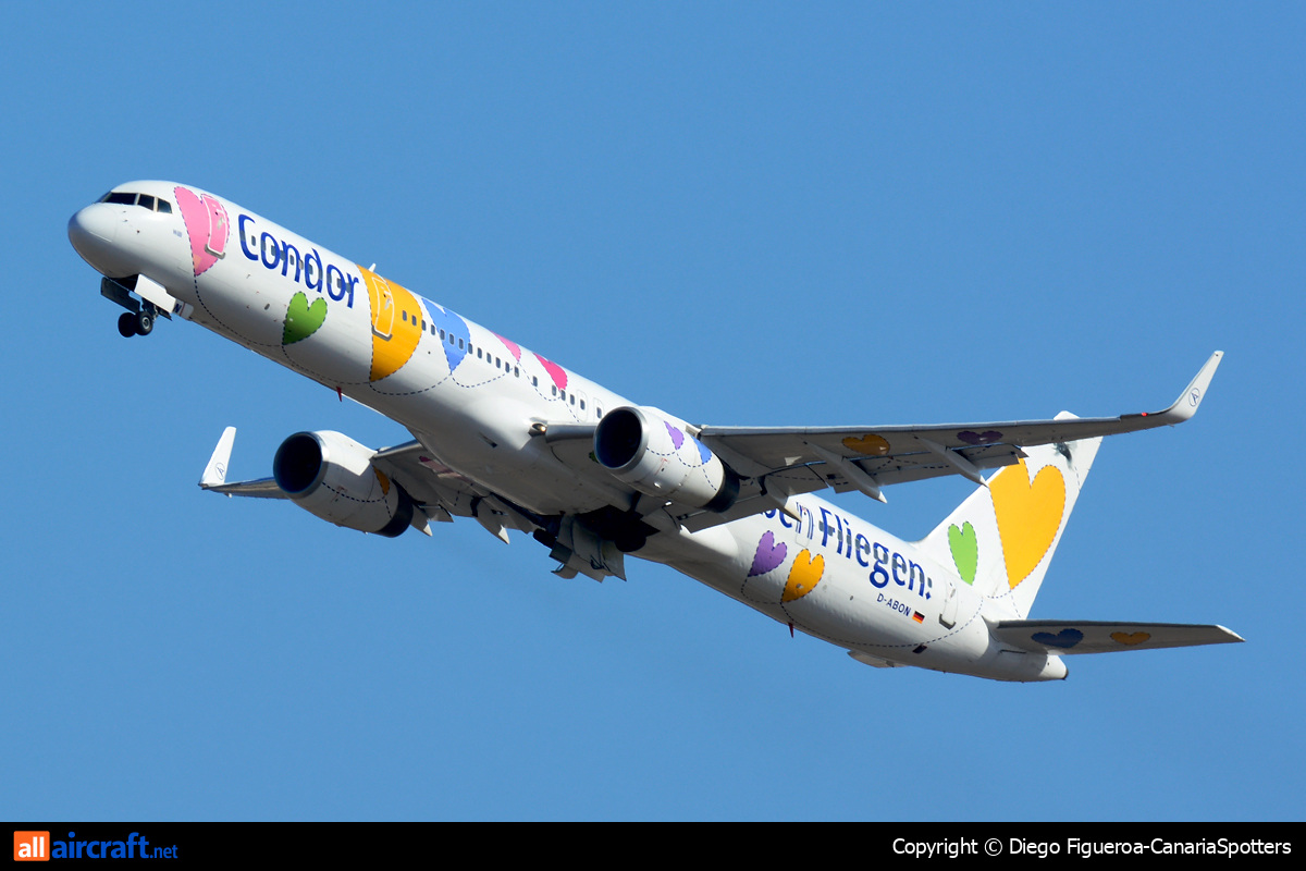 D-ABON · Boeing 757-330 · (LPA / GCLP)