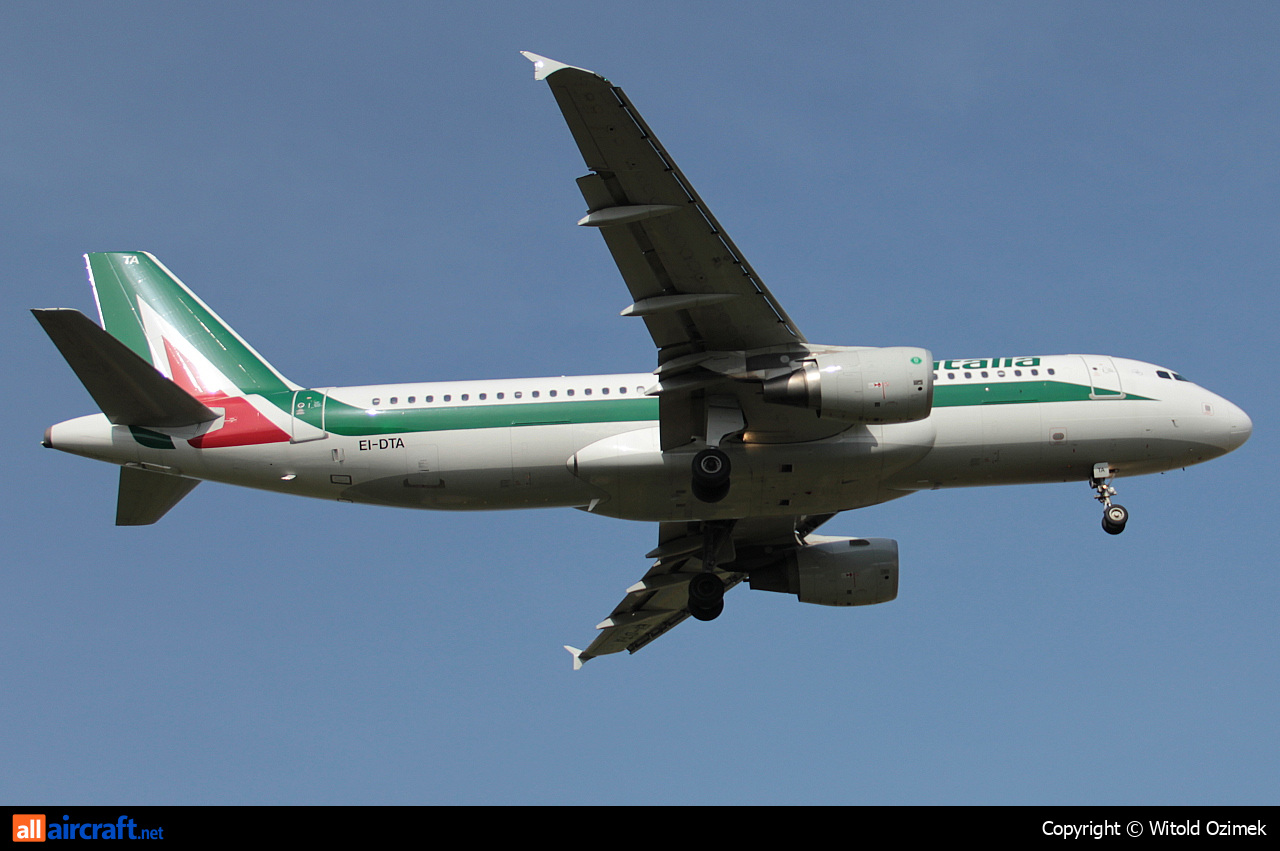 EI-DTA · Airbus A320-216 · (FCO / LIRF)