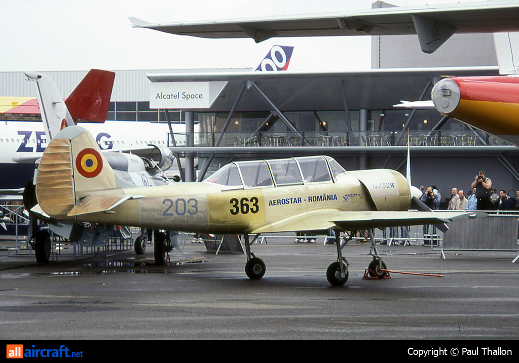 203 · Yakovlev Yak-52W · (LBG / LFPB)