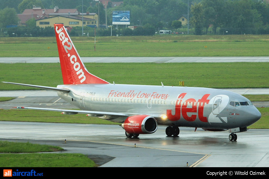 G-CELO · Boeing 737-33A(QC) · (KRK / EPKK)