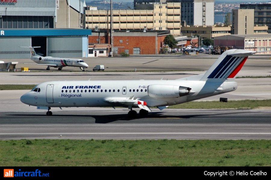 F-GLIS · Fokker 70 · (LIS / LPPT)