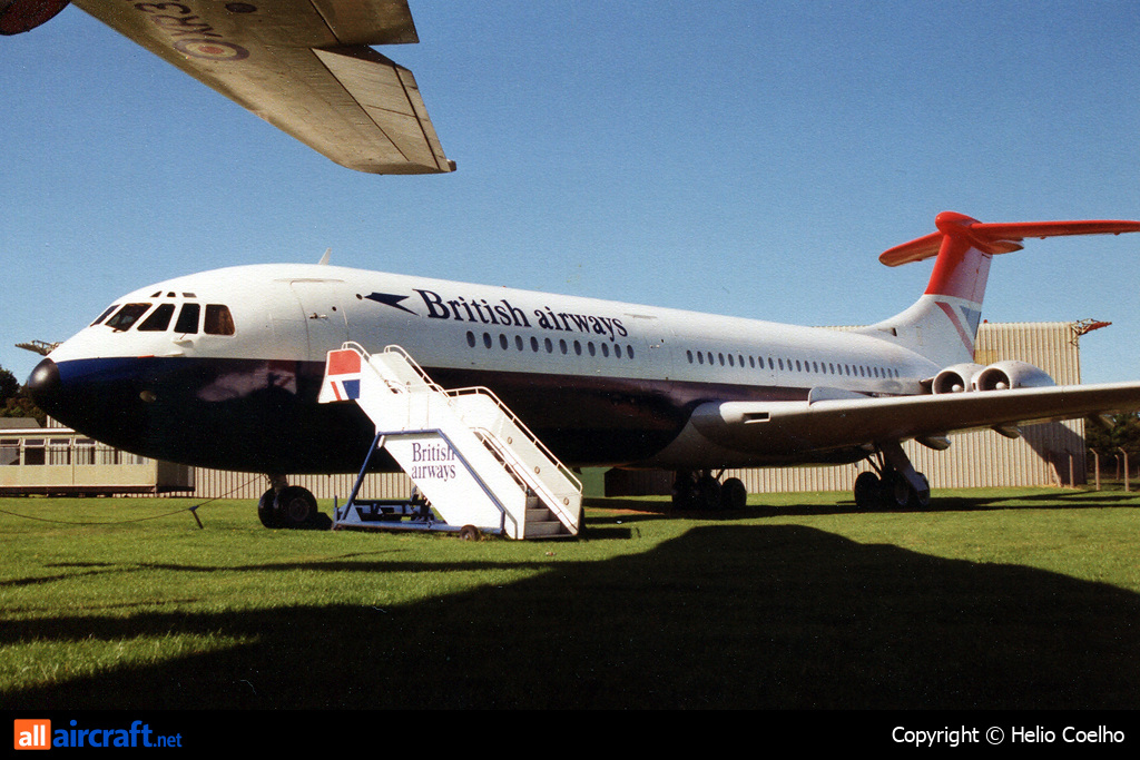 G-ARVM · Vickers VC10 Srs 1101 · (EGWC)