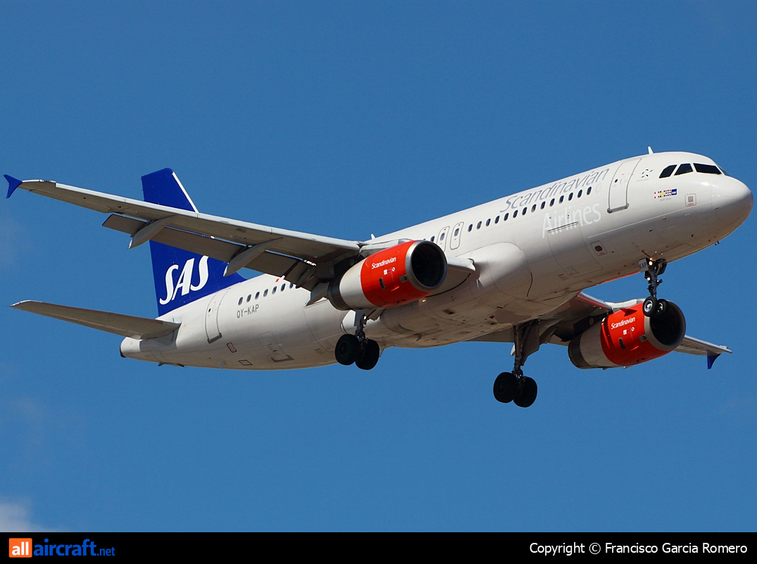 OY-KAP · Airbus A320-232 · (LPA / GCLP)