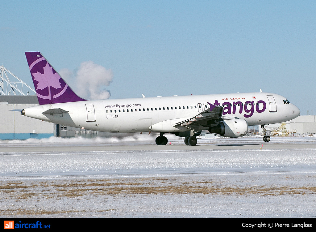 C-FLSF · Airbus A320-212 · (YUL / CYUL)