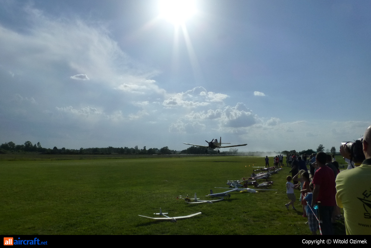 SP-ZWG · PZL-Mielec M-18B Dromader · --