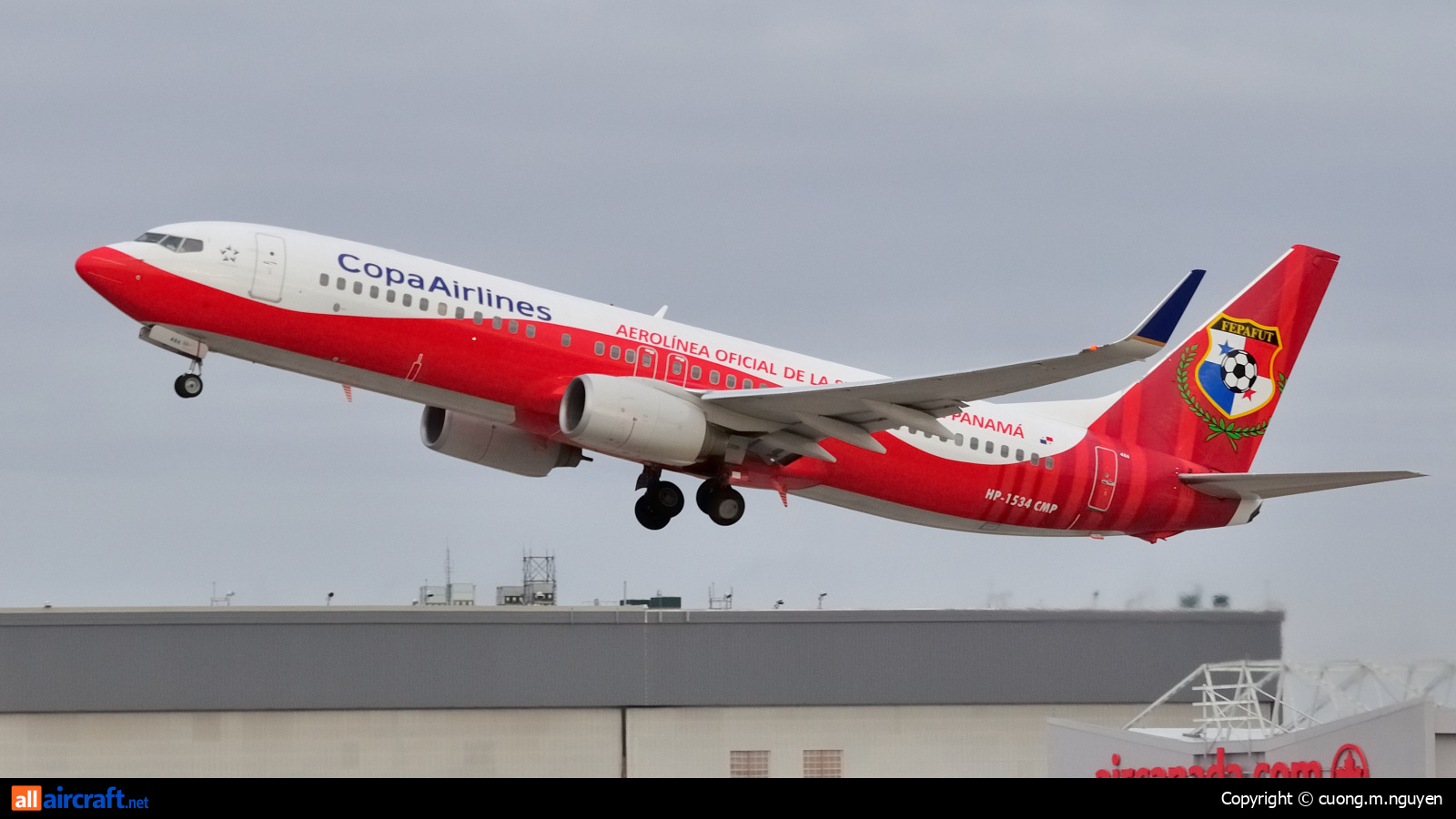 HP-1534CMP · Boeing 737-8V3 · (YUL / CYUL)