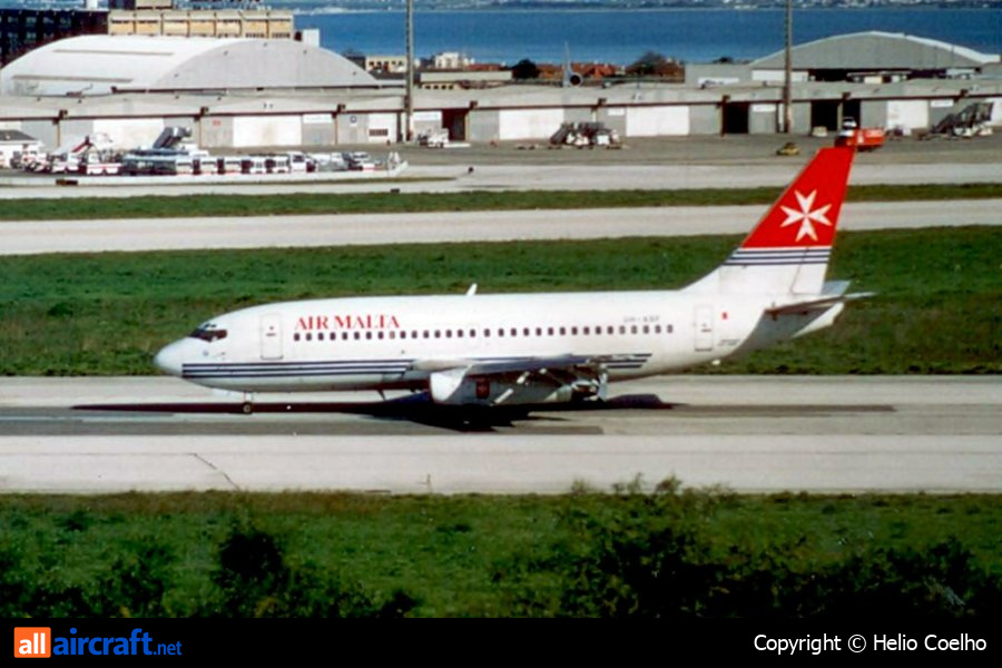 9H-ABF · Boeing 737-2Y5 · (LIS / LPPT)